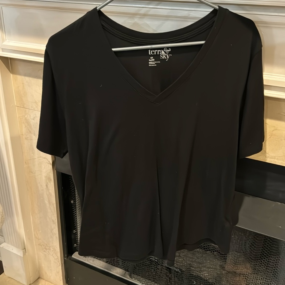 Size OX black tee. Worn several times. Listing #701